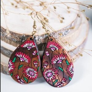Handmade Zebrawood Flowers Earrings – Boho & Unique
